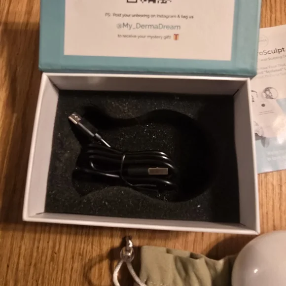 GLO+RX BTX Serum Set with Derma MicroSculpt Device - White